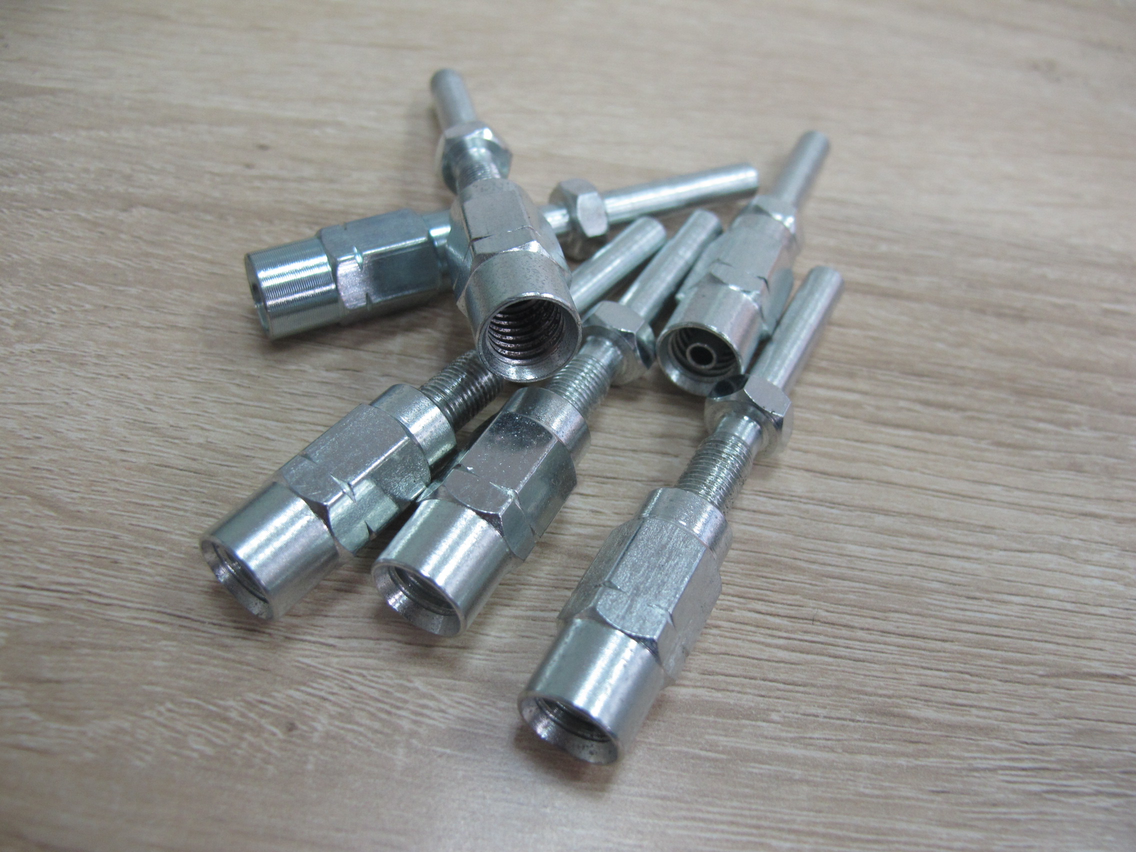 管接头-公制接头